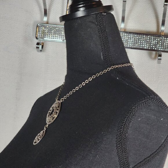 Chico's Vintage Silver Tone Abstract Stone Circle Duo 16.25" Pendant Necklace - Picture 5 of 16